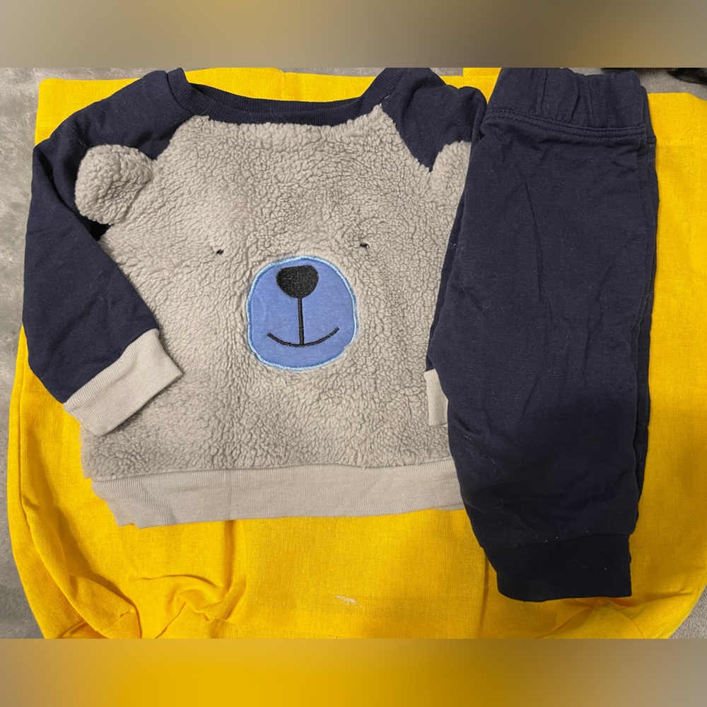 DNKY baby outfits
